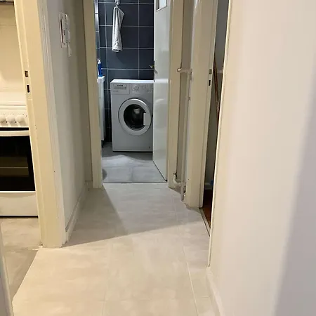 3' To Metaksourgio Metro Station * Athen